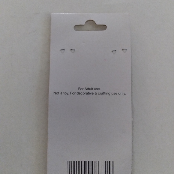 6 packs of Sequins. - Picture 2 of 3